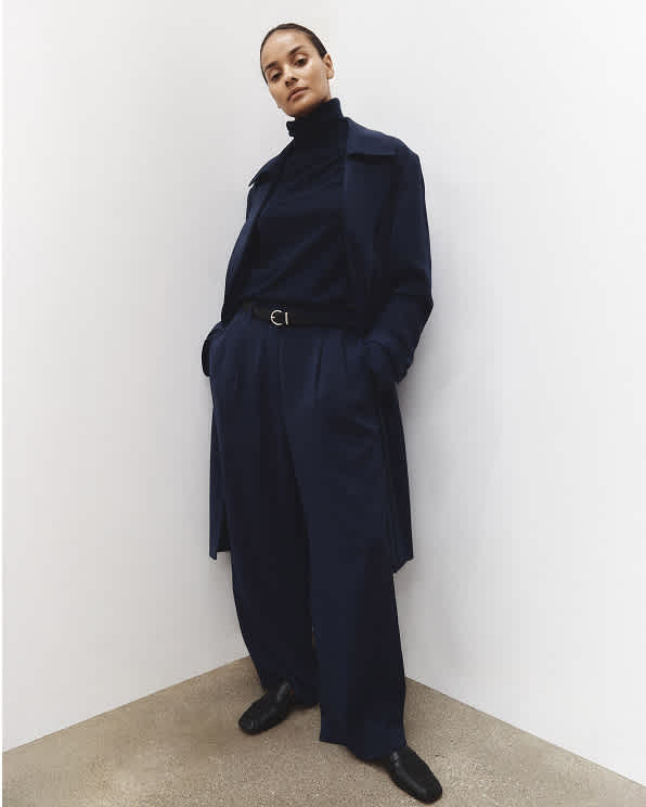 Navy Stretch Crepe Pleated Wide Leg Pants