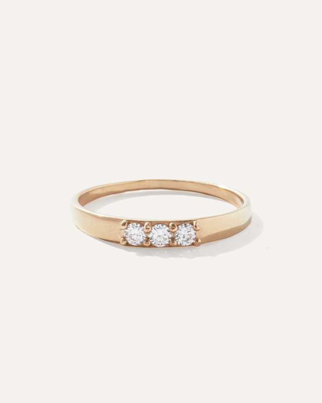 Yellow Gold 14K Gold Diamond Three Stone Tapered Band