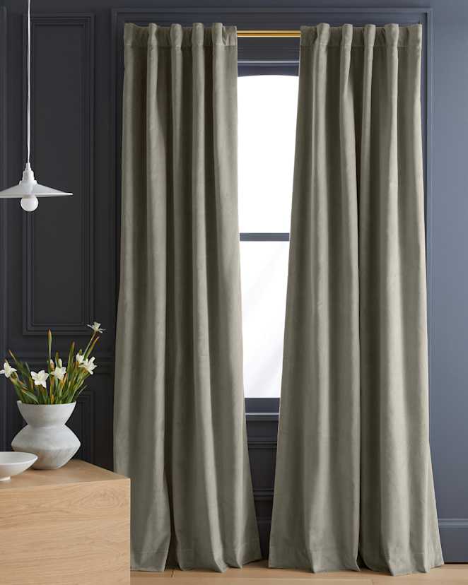 Light Grey Rideau assombrissant en velours de coton