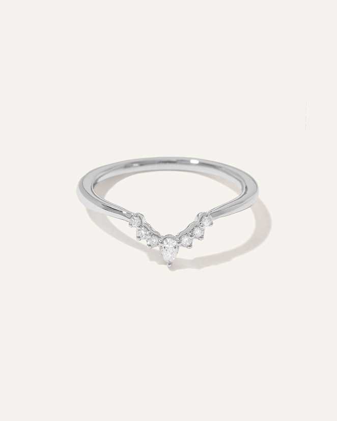 White Gold Diamond Pointed Tiara Band