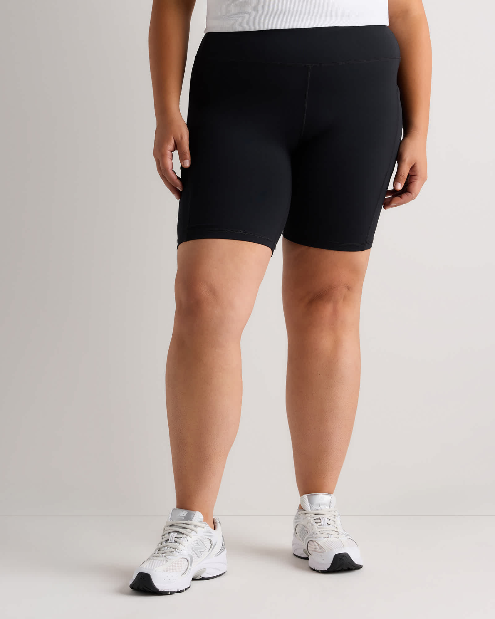 Black Ultra-Form Pocket Bike Short - 9"