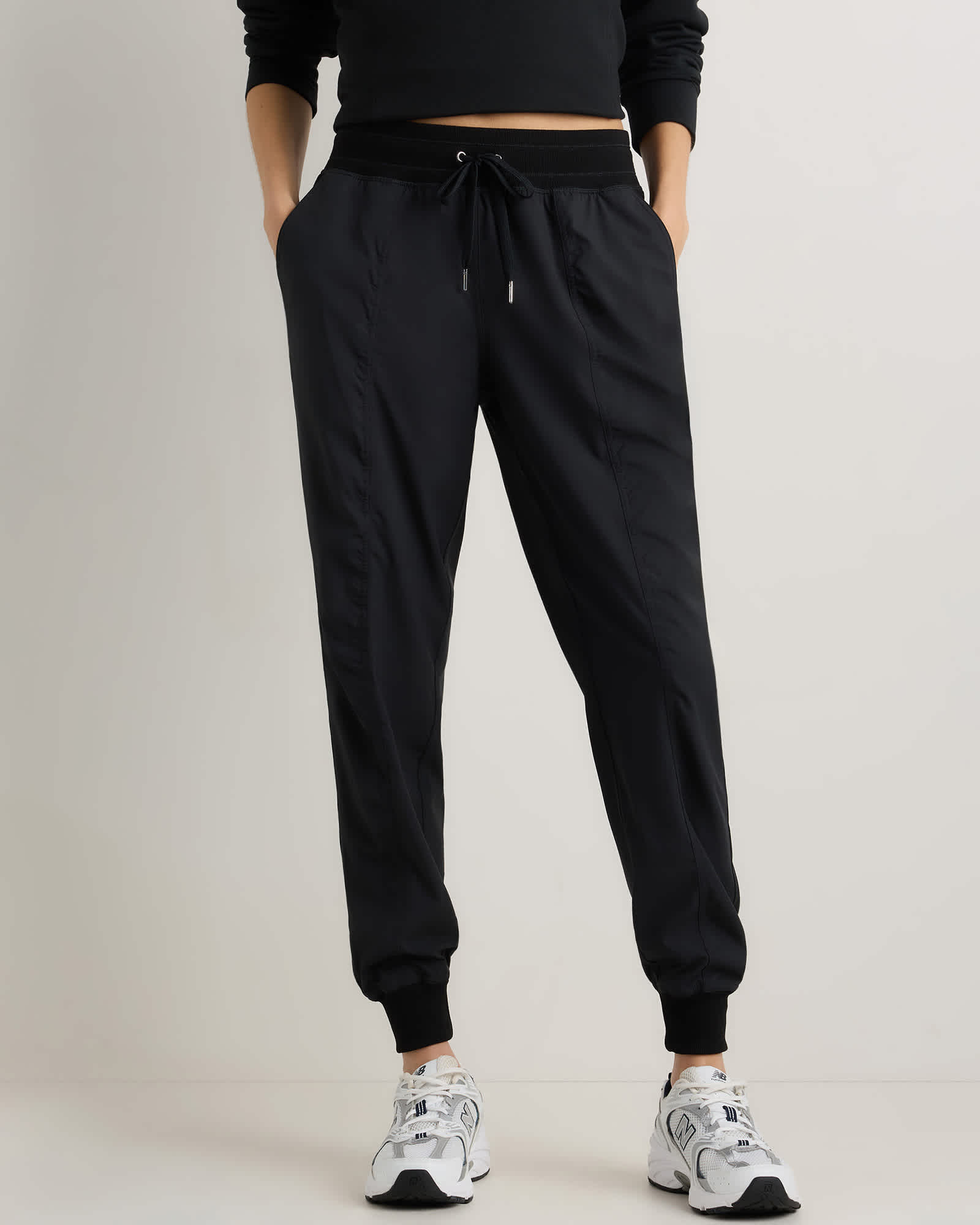 W-PNT-225-BLA 01 EDITED