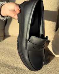 Italian Leather Lug Sole Loafer Black ThaisMaldovan Thumbnail01