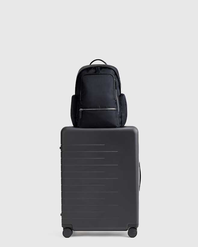 Black Backpacker Bundle