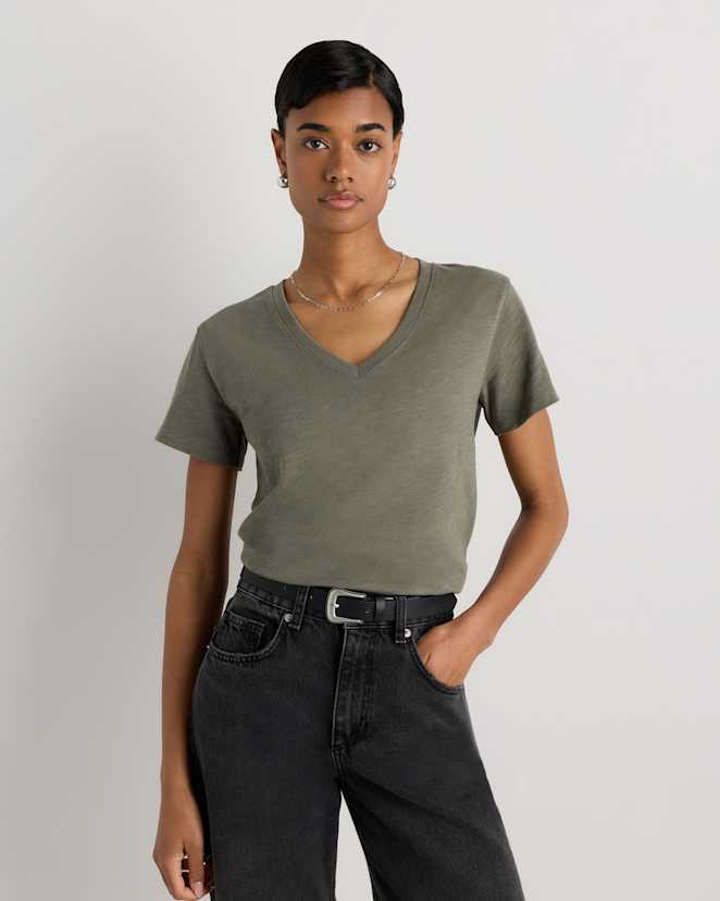 Smoked Thyme Green T-shirt 100 % coton biologique flammé à col en V