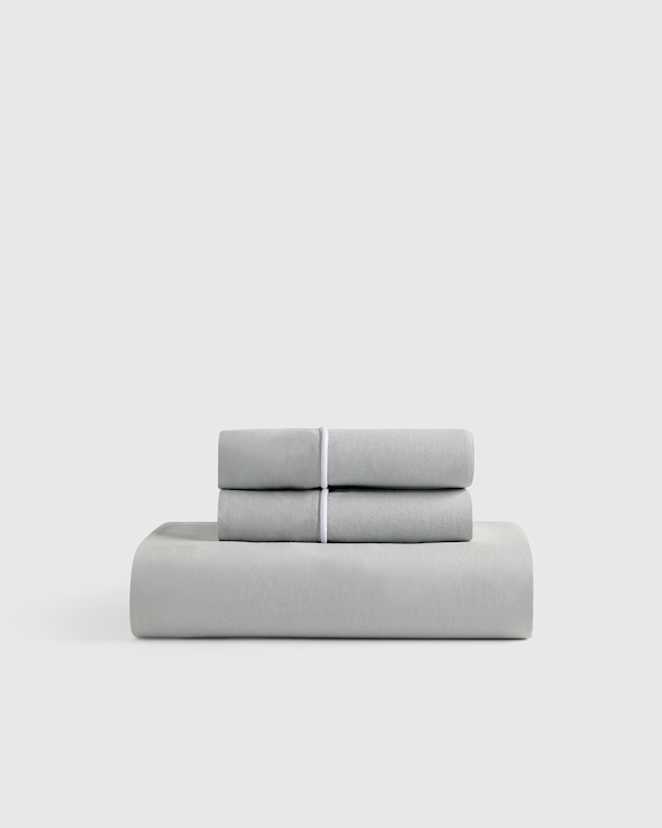 Mist/White European Linen Piped Fitted Sheet Set