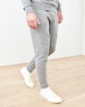 QUINCE M-PNT-4-GRY 1571