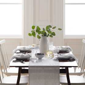 TableSetWhite 197
