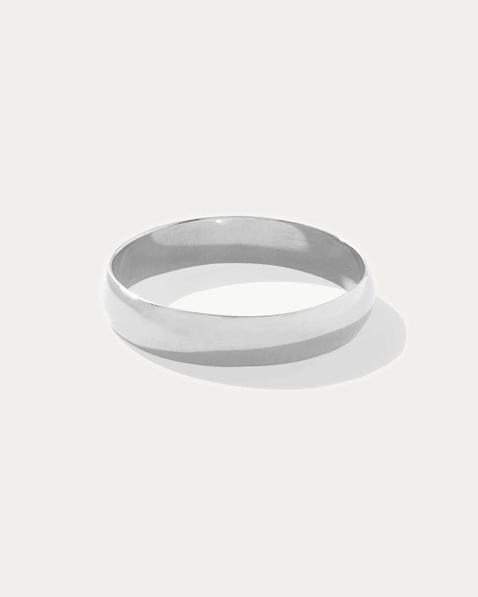 white-gold 14K Gold Lightweight Round Edge Band
