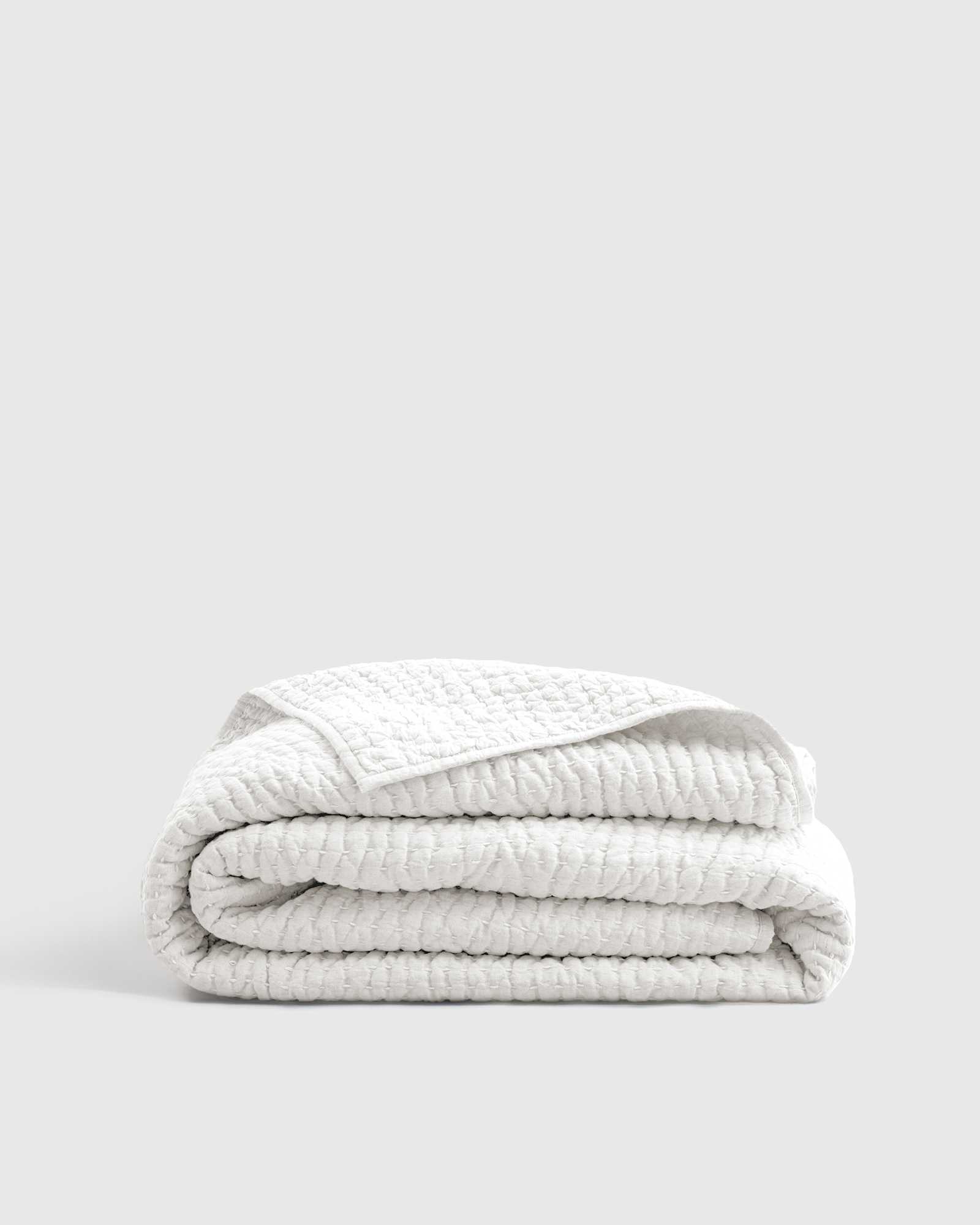 LinenCottonStitch White Quilt