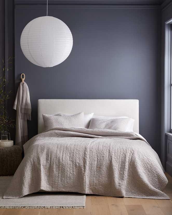 Haze Grey Silk Pick Stitch Quilt Set