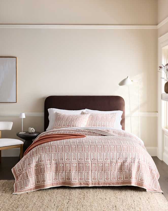 Rose Organic Cotton Jacquard Floral Coverlet Set