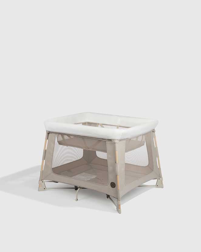 Classic Oat Swift Play Yard by Maxi-Cosi