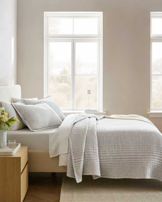 Cloud Organic Cotton Channel Stitch Coverlet