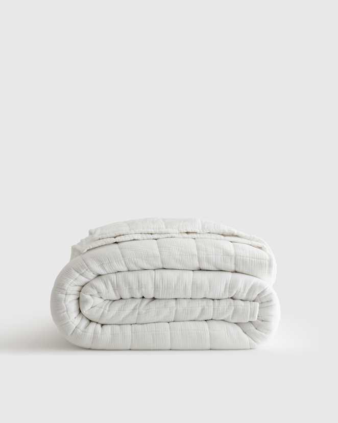 White Organic Airy Gauze Box Quilt