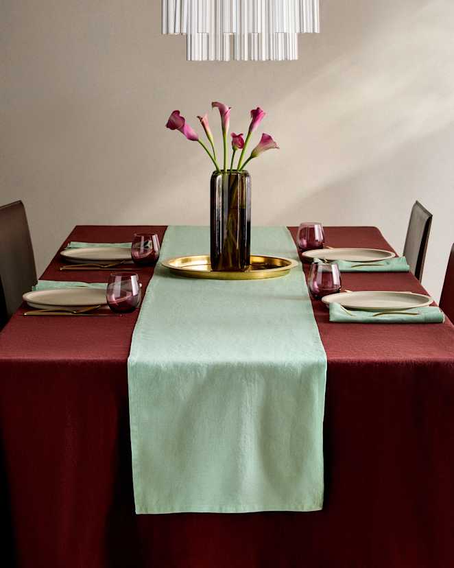 Jade European Linen Table Runner