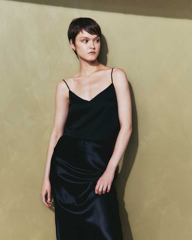 Black Washable Stretch Silk V-Neck Cami