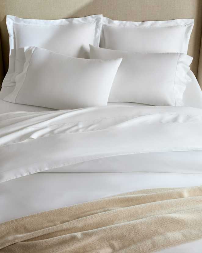 White Signature Giza Cotton Sateen Pillowcase Set