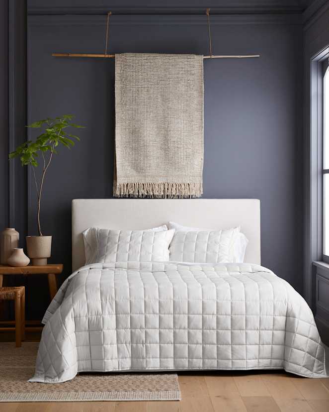 White Bamboo Box Quilt Set