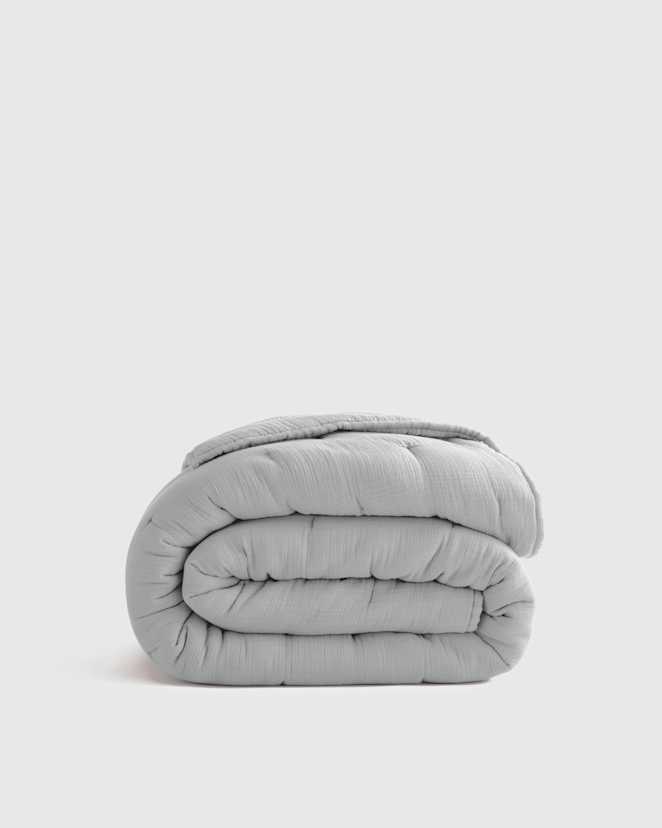 U-BEDD-247 MIST-142 EDITED Mist Organic Airy Gauze Dream Quilt