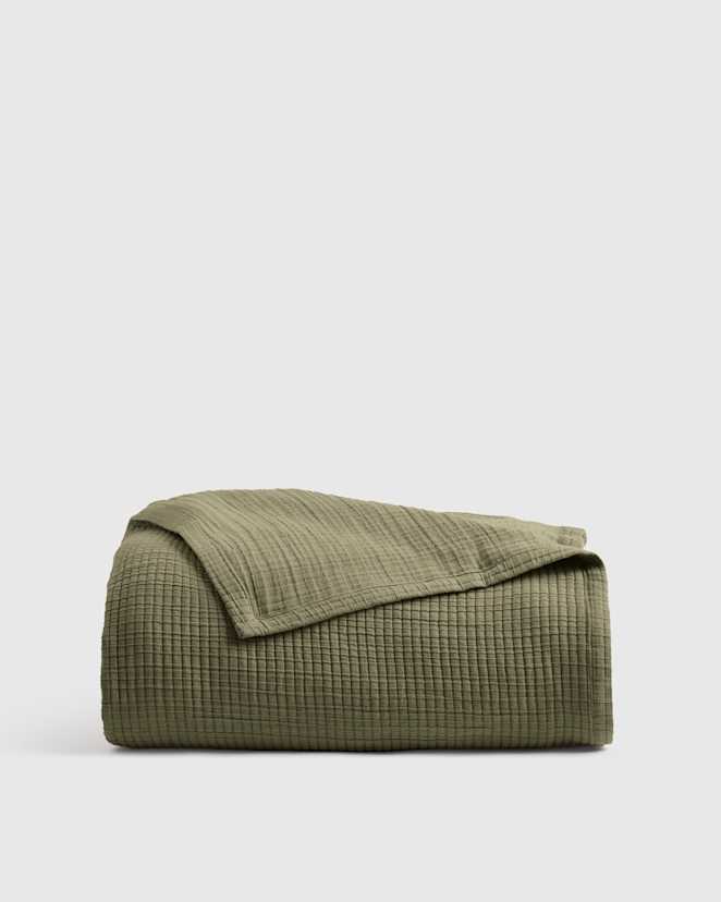 Olive Organic Ribbed Cotton Coverlet