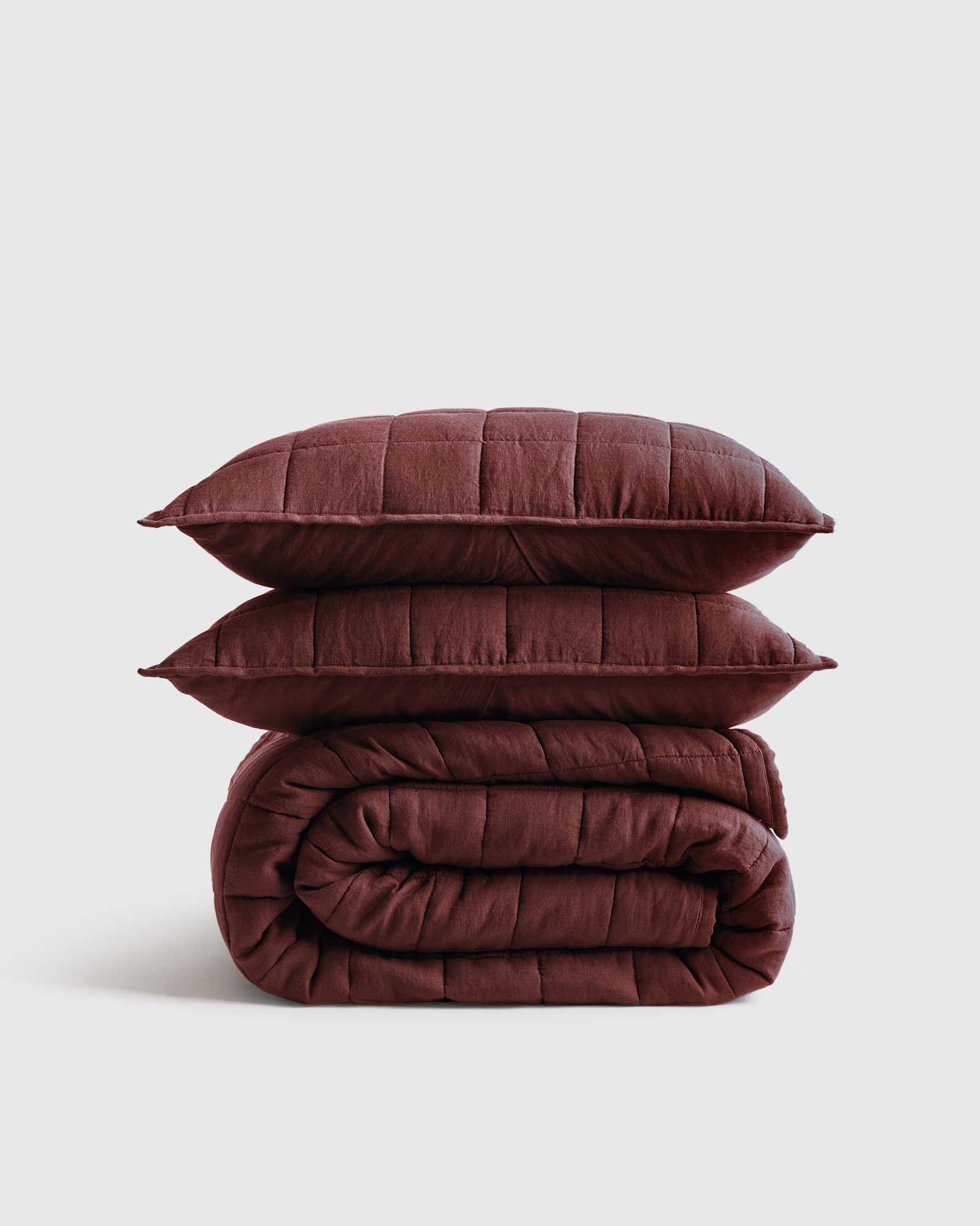 burgundy European Linen Box Quilt Set