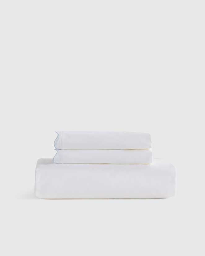 White/Mist Organic Crisp Percale Scallop Fitted Sheet Set