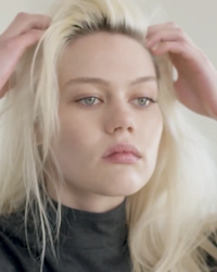 Spiritualized Dry Shampoo Mist 4.2oz by R+Co - PDP Video Thumbnail (4x5)
