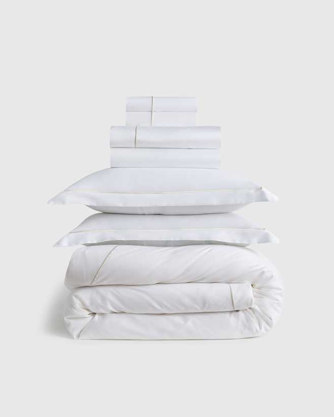 White/Sand Signature Giza Cotton Sateen Deluxe Bedding Bundle