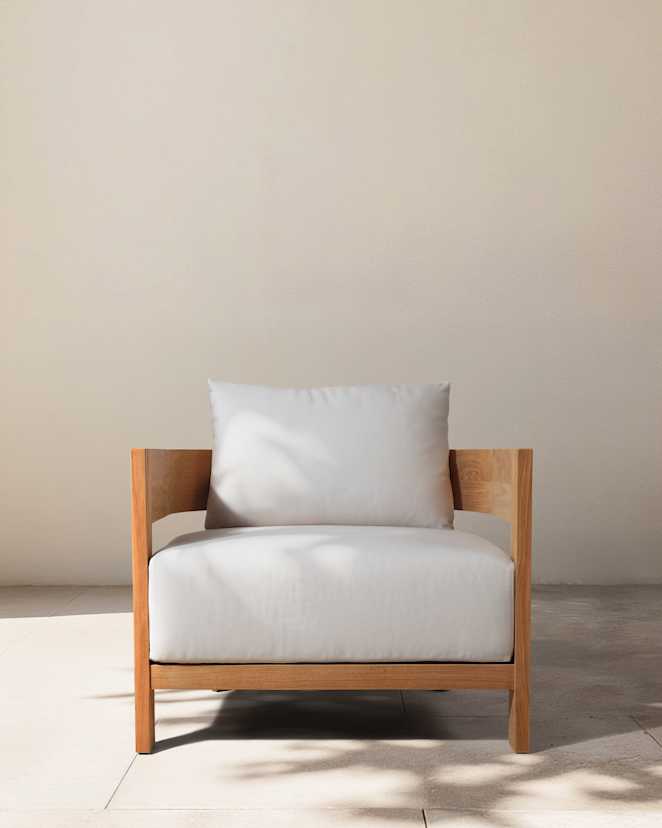 Natural Teak Curved Solid Teak Outdoor Lounge Chair