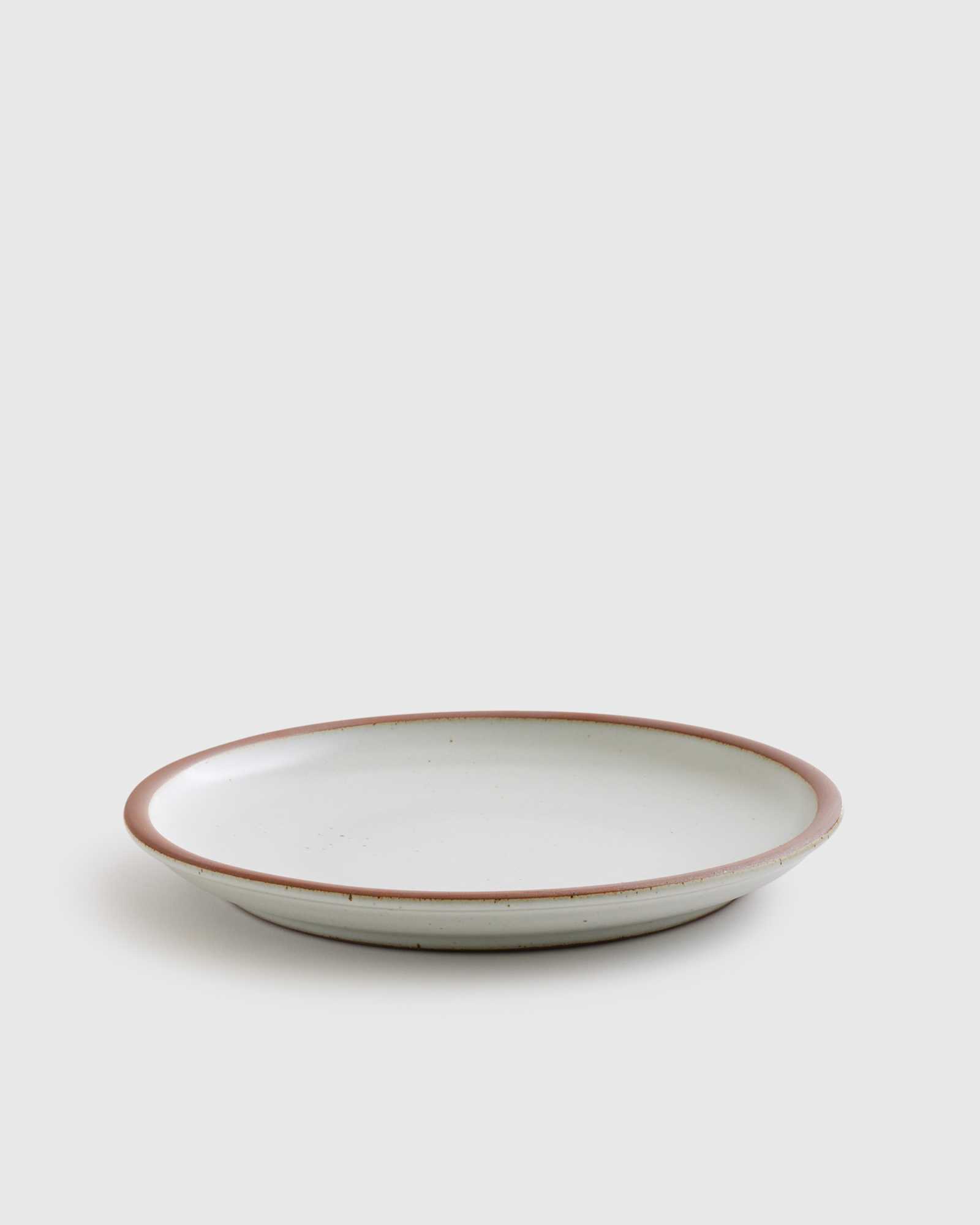 Serving plates egg shell 42192 EDITED