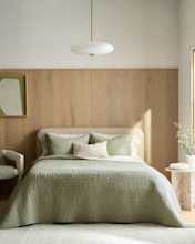 U-BEDD-83-WLF-1064 EDITED