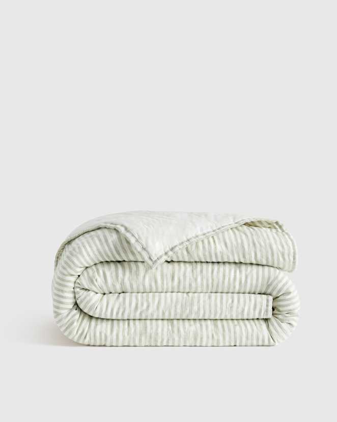 Willowleaf/White Stripe European Linen Patterned Quilt