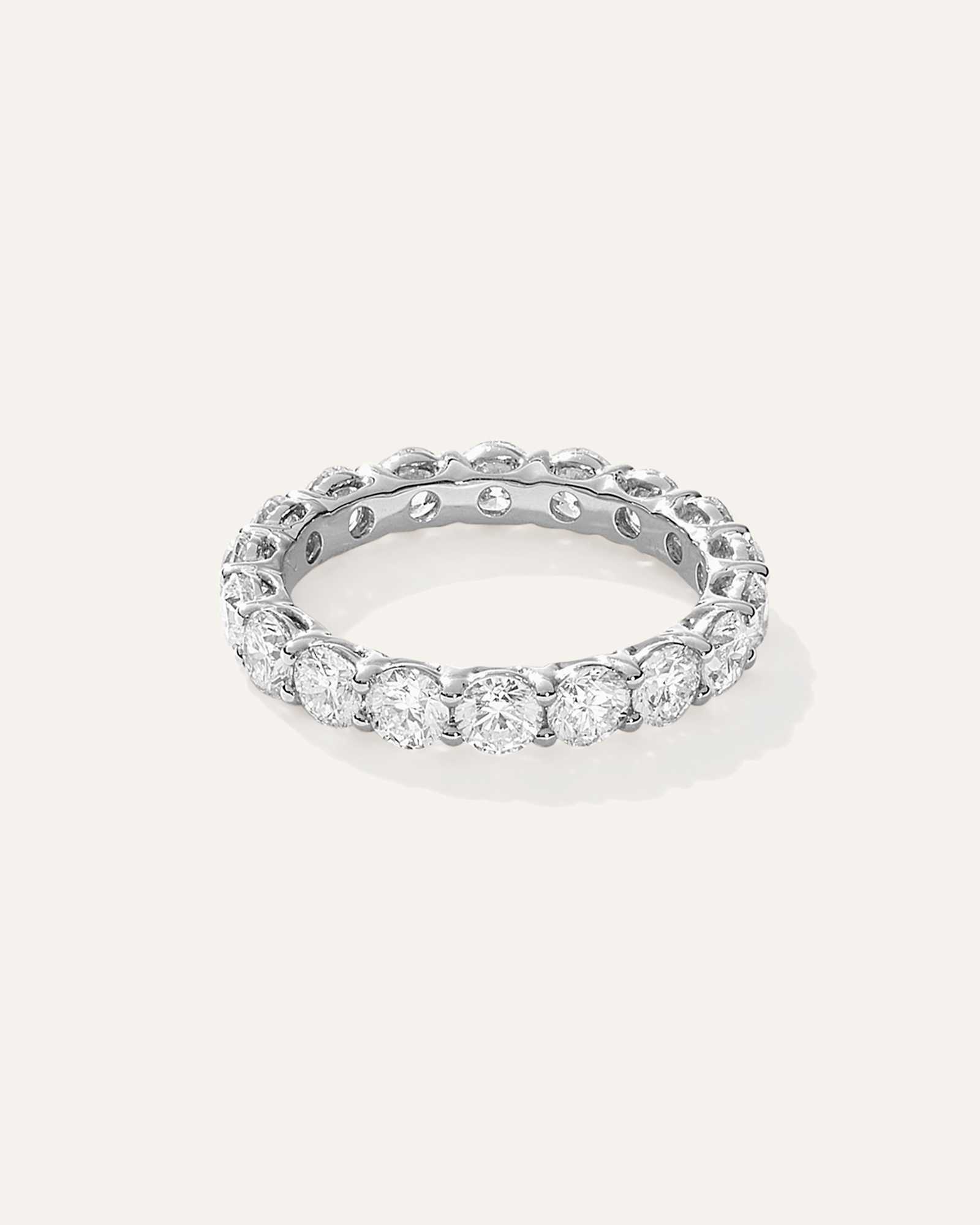 RNG-212 WG 0412 EDITED white-gold Lab Grown Diamond Round Eternity Band