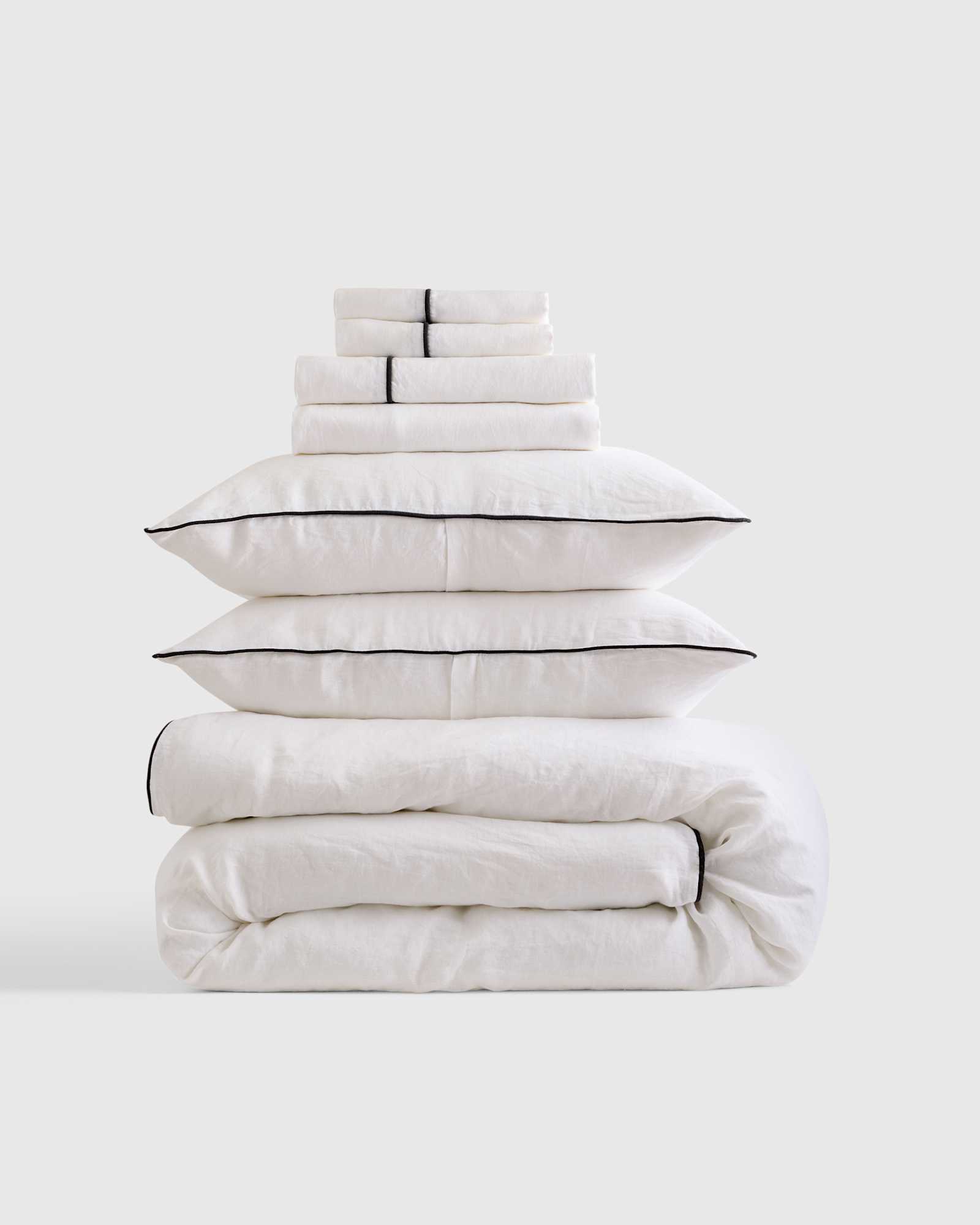 White/Black European Linen Piped Deluxe Bedding Bundle
