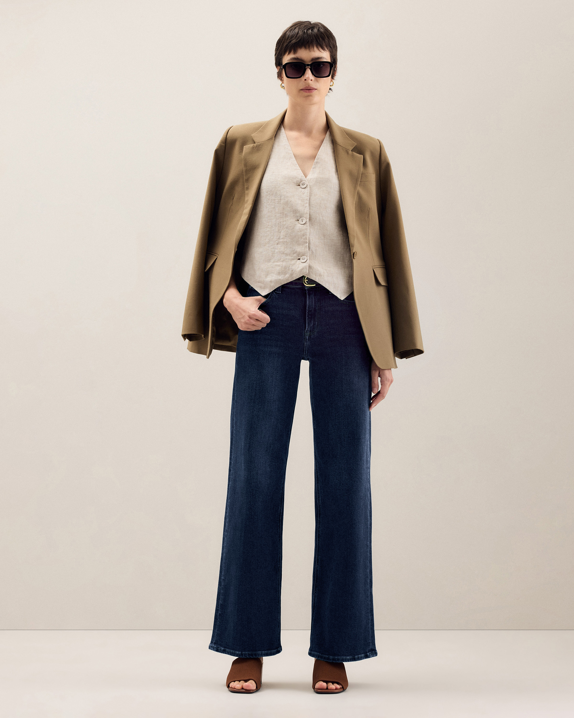 Capsule Wardrobe 12-8885 EDITED (1)