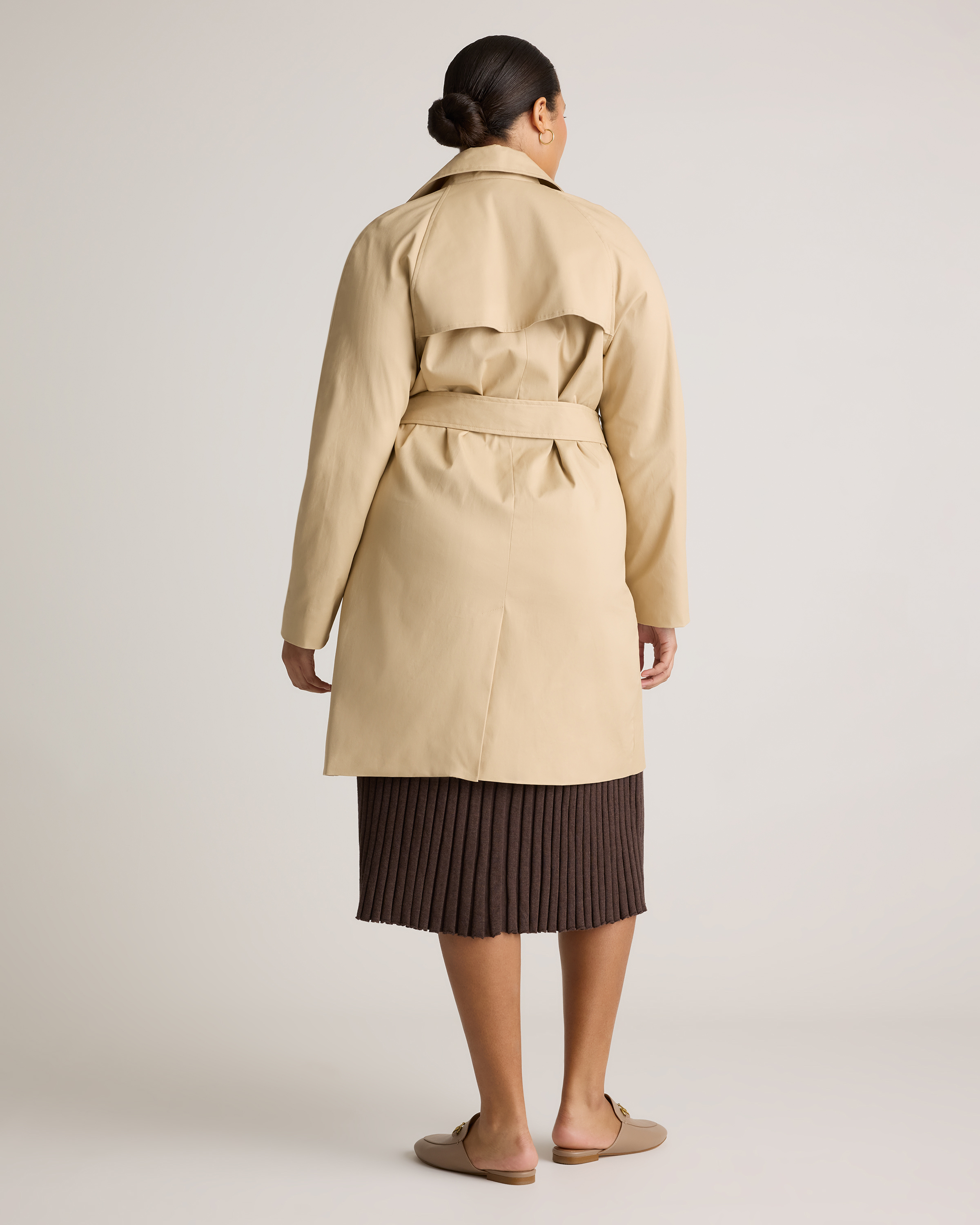 Comfort Stretch Trench Coat in Light Khaki
