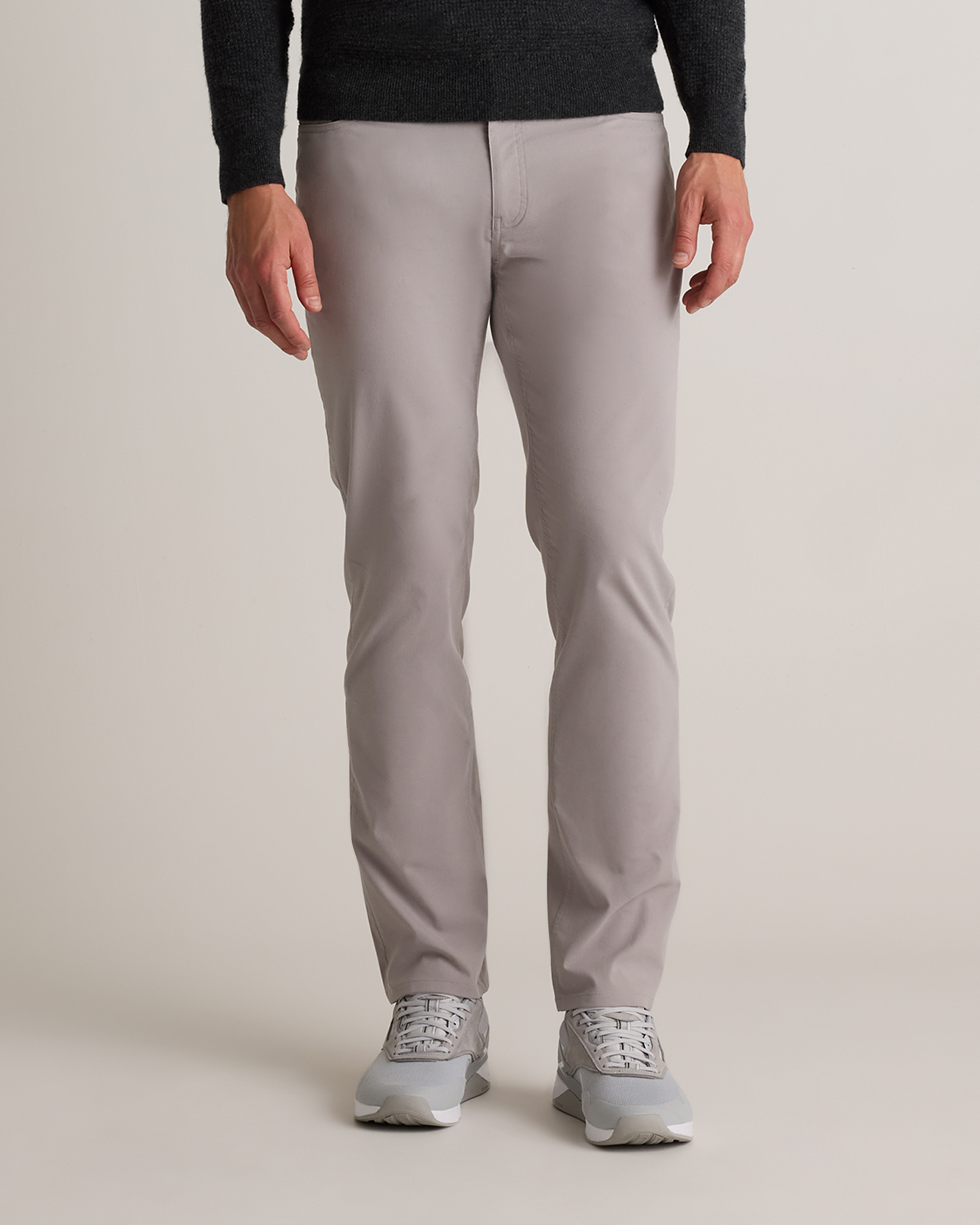 Quince Men's Coolmax Chino In Gravel