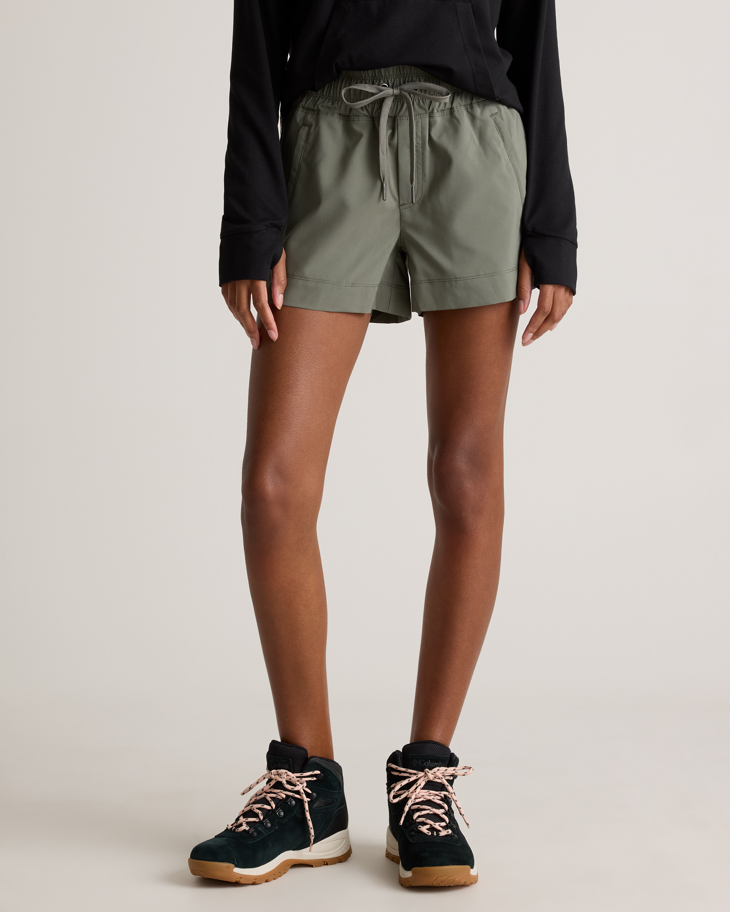 美品 PWA CITY HIKE SHORTS OLIVE L Micro Ripstop Mid-Rise Hike Shorts in Heritage Olive