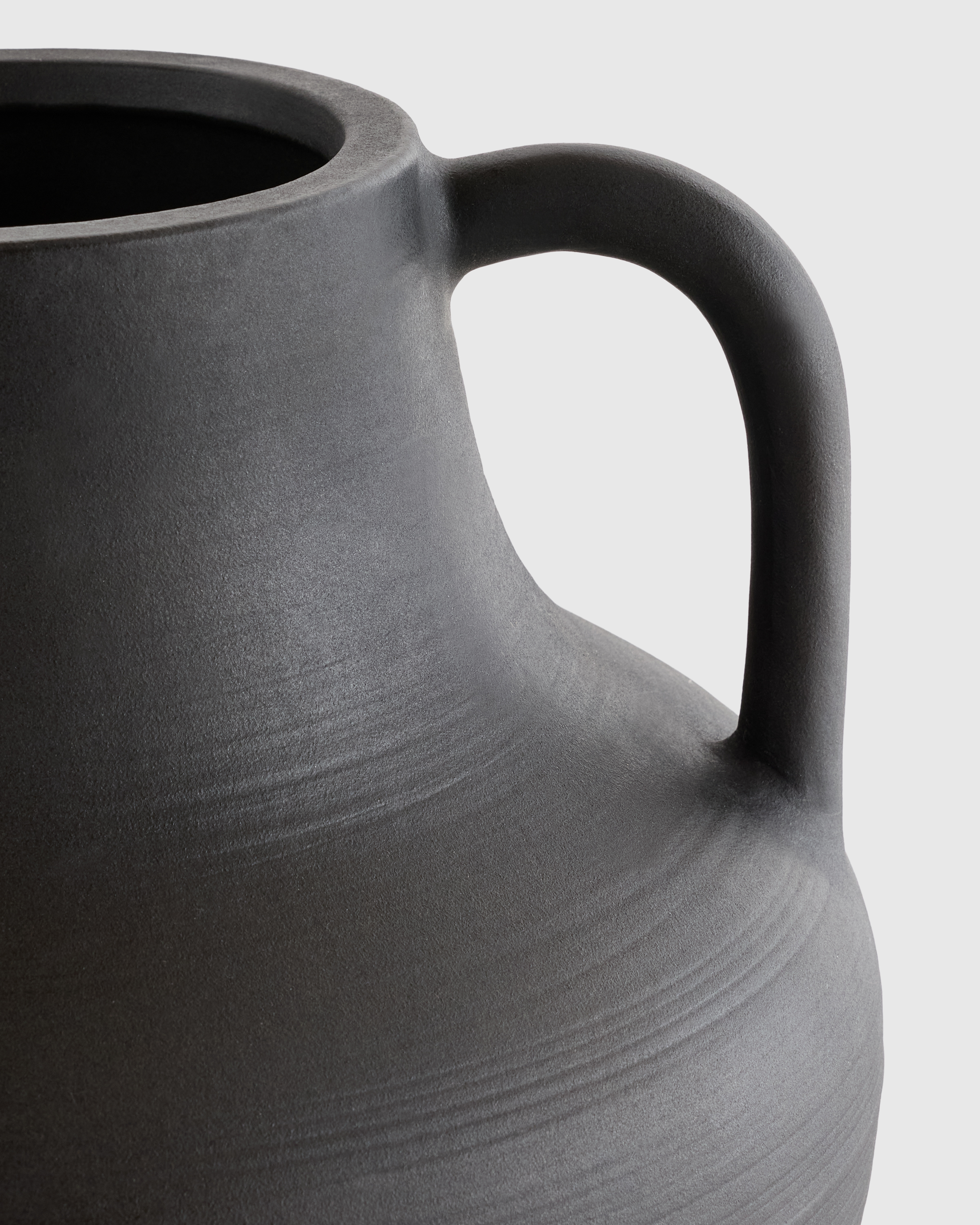 Handcrafted Artisan Ceramic Vase - thumbnail 4
