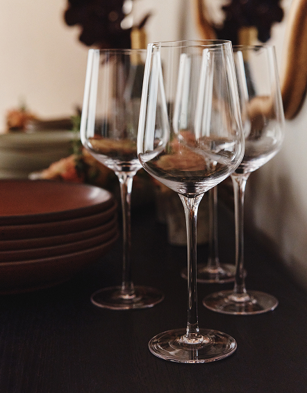 No Color Mouth Blown White Wine Glass, Set of 4