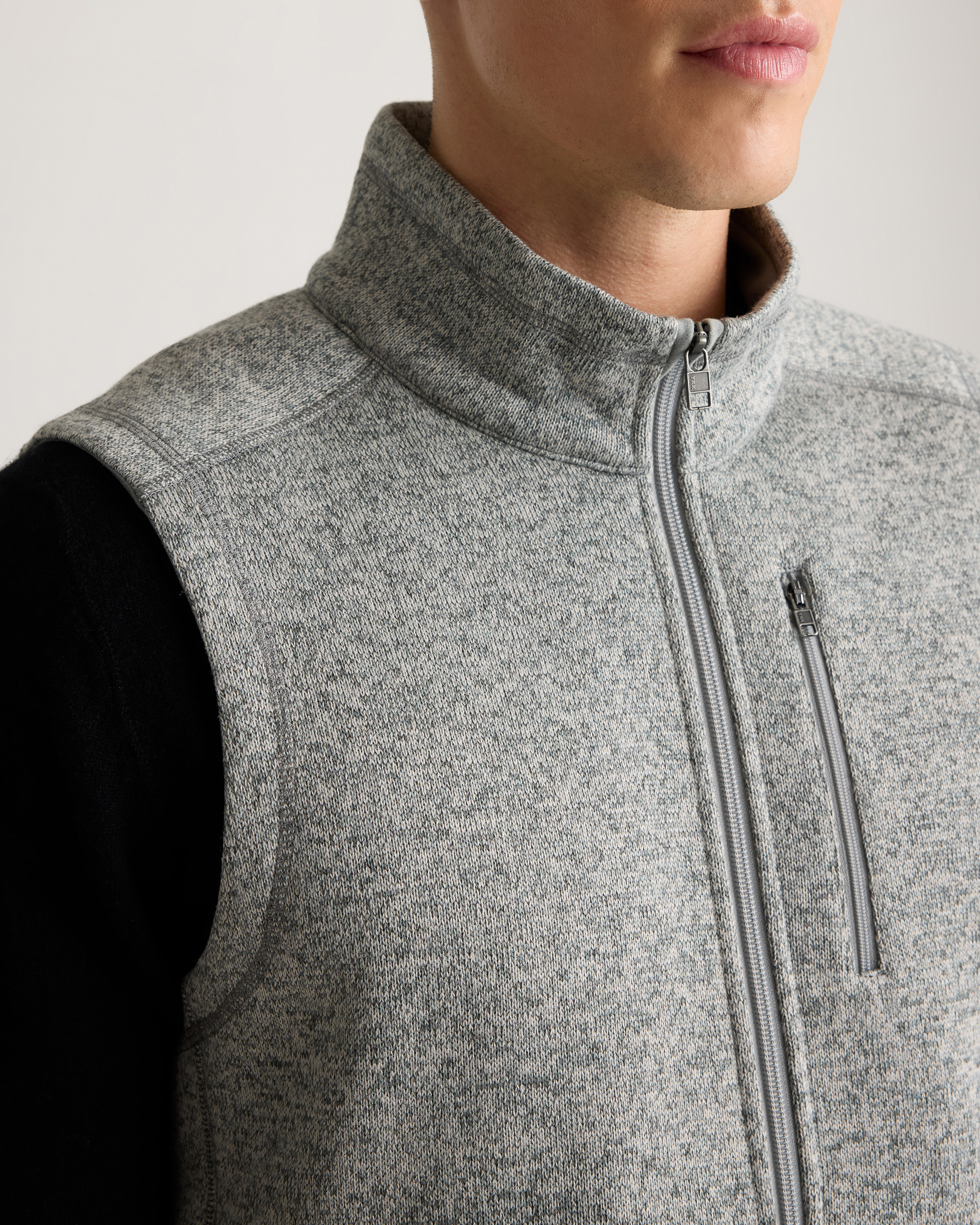 Sweater-Knit Fleece Full-Zip Vest in Heather Grey