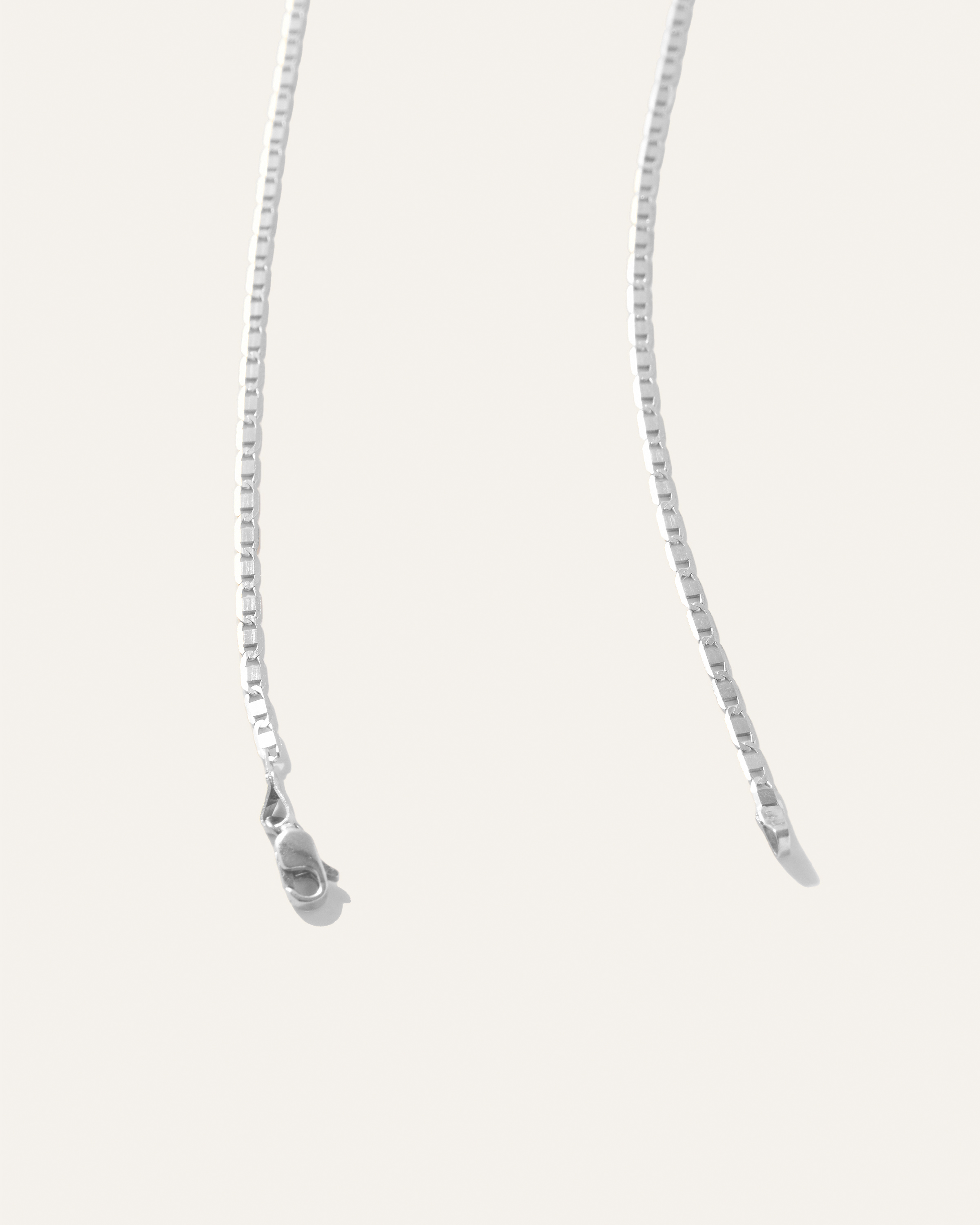 Silver Bold Herringbone Chain Necklace