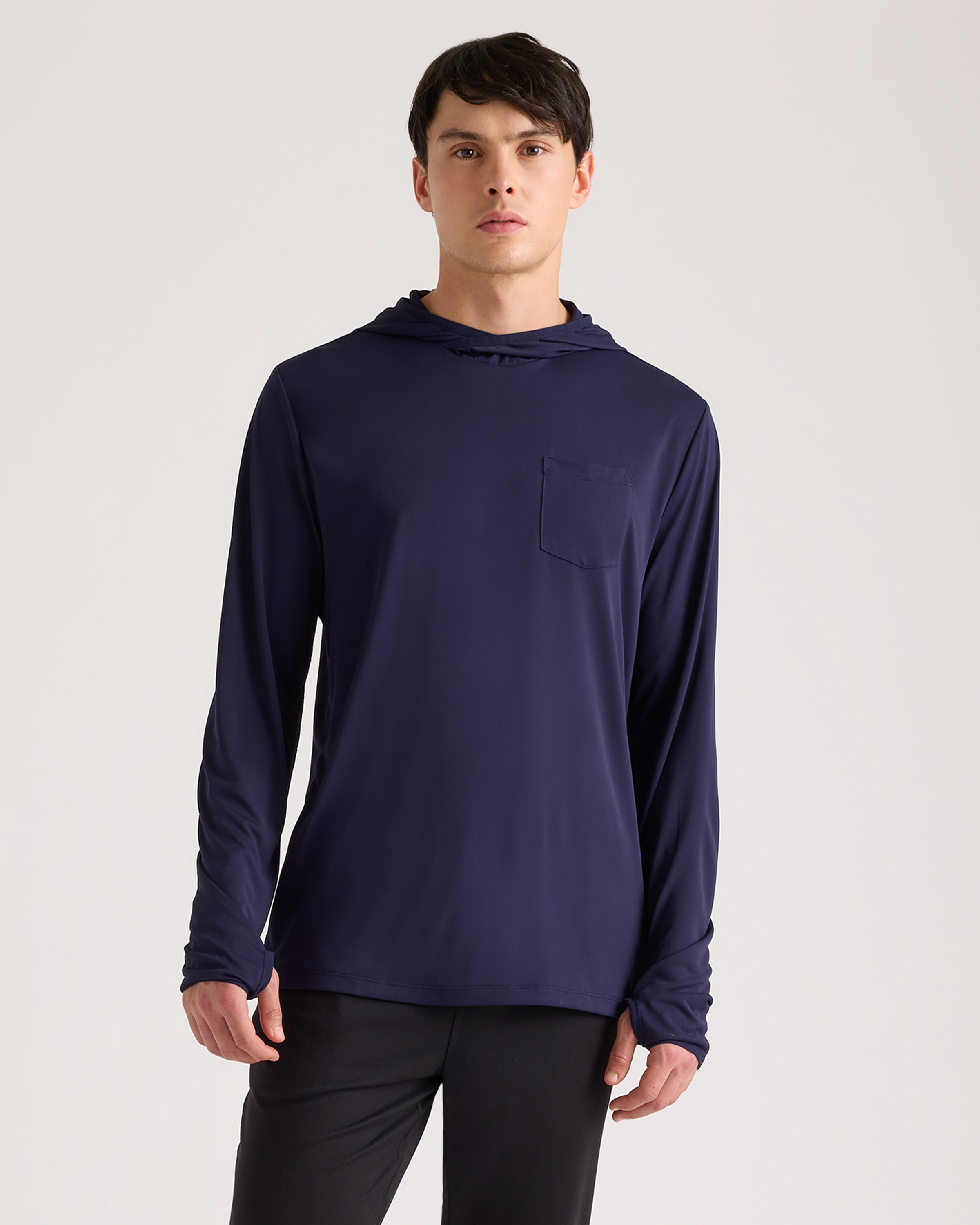 Quince Men's Ultra-light Hike Hoodie In Deep Navy