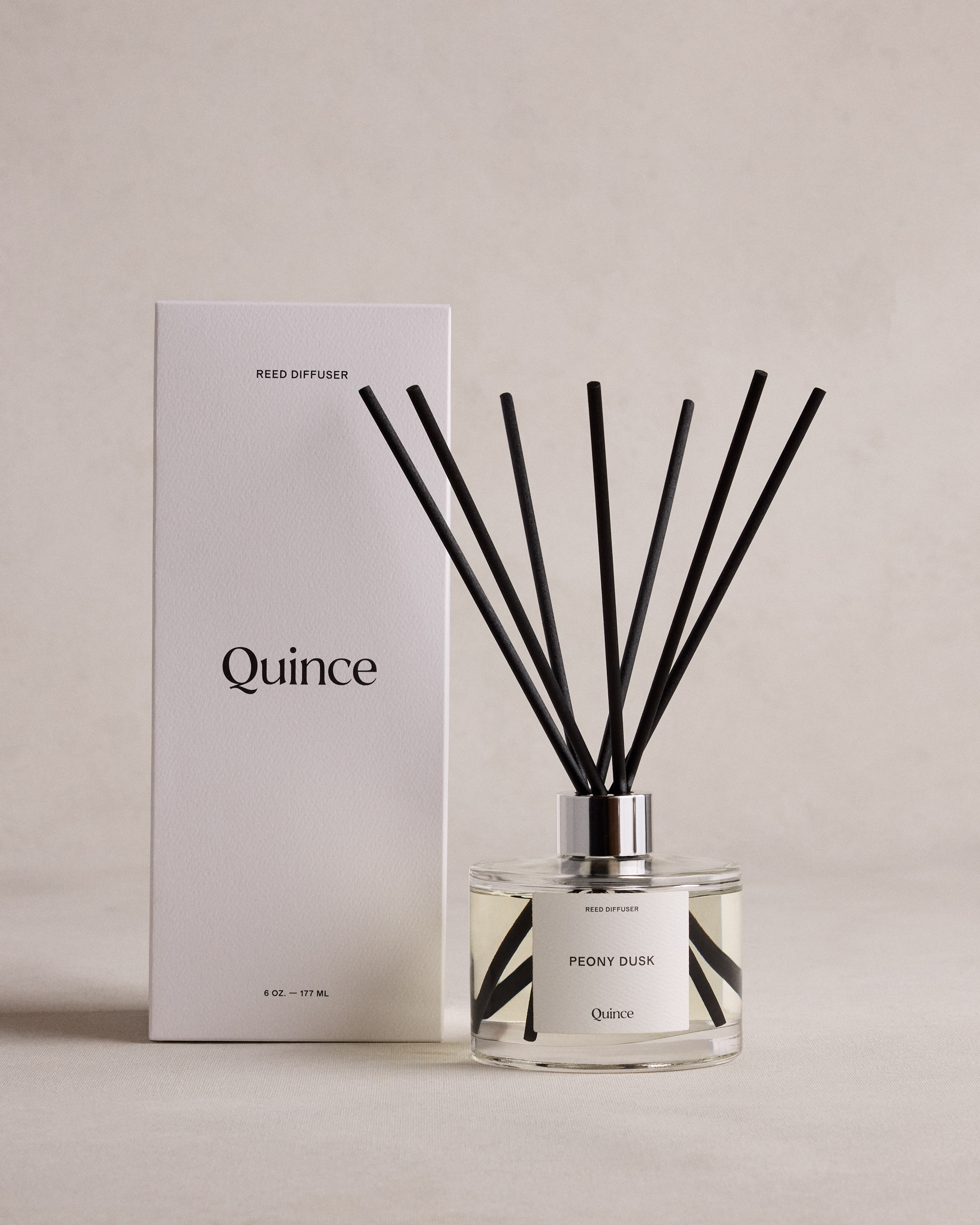 Peony Dusk Reed Diffuser - thumbnail 4