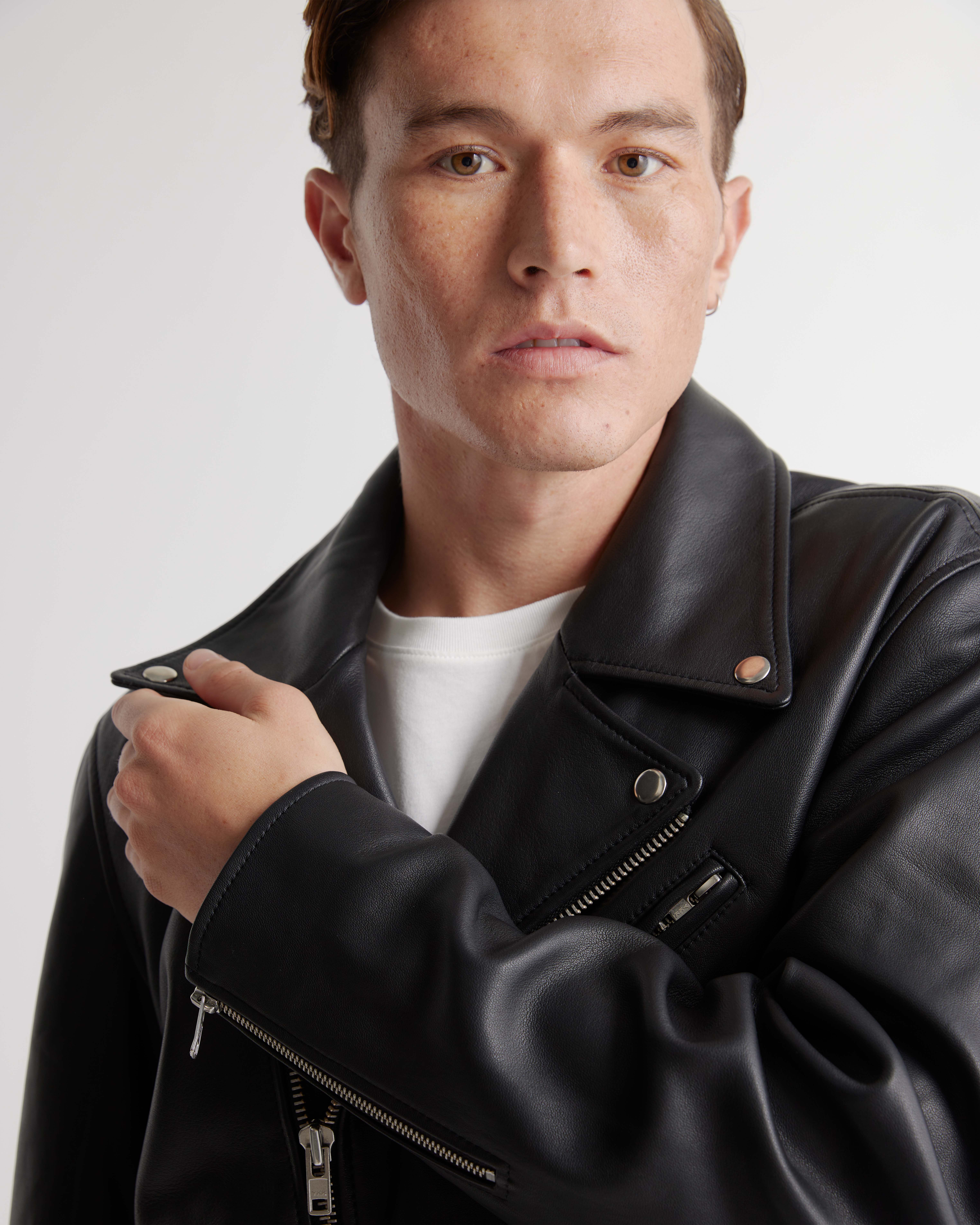 Men's 100% Leather Motorcycle Jacket