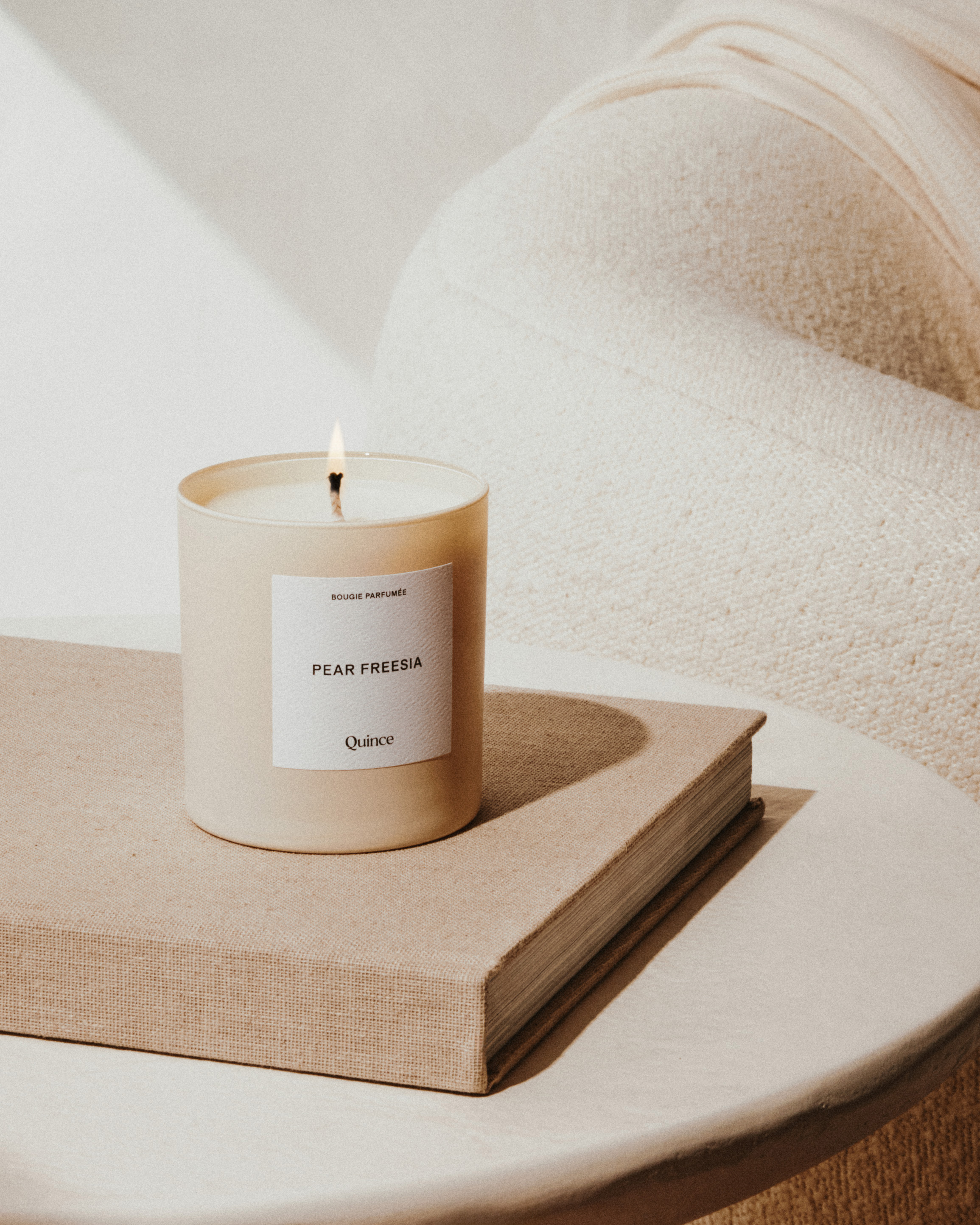 Pear Freesia Candle - Thumbnail 5