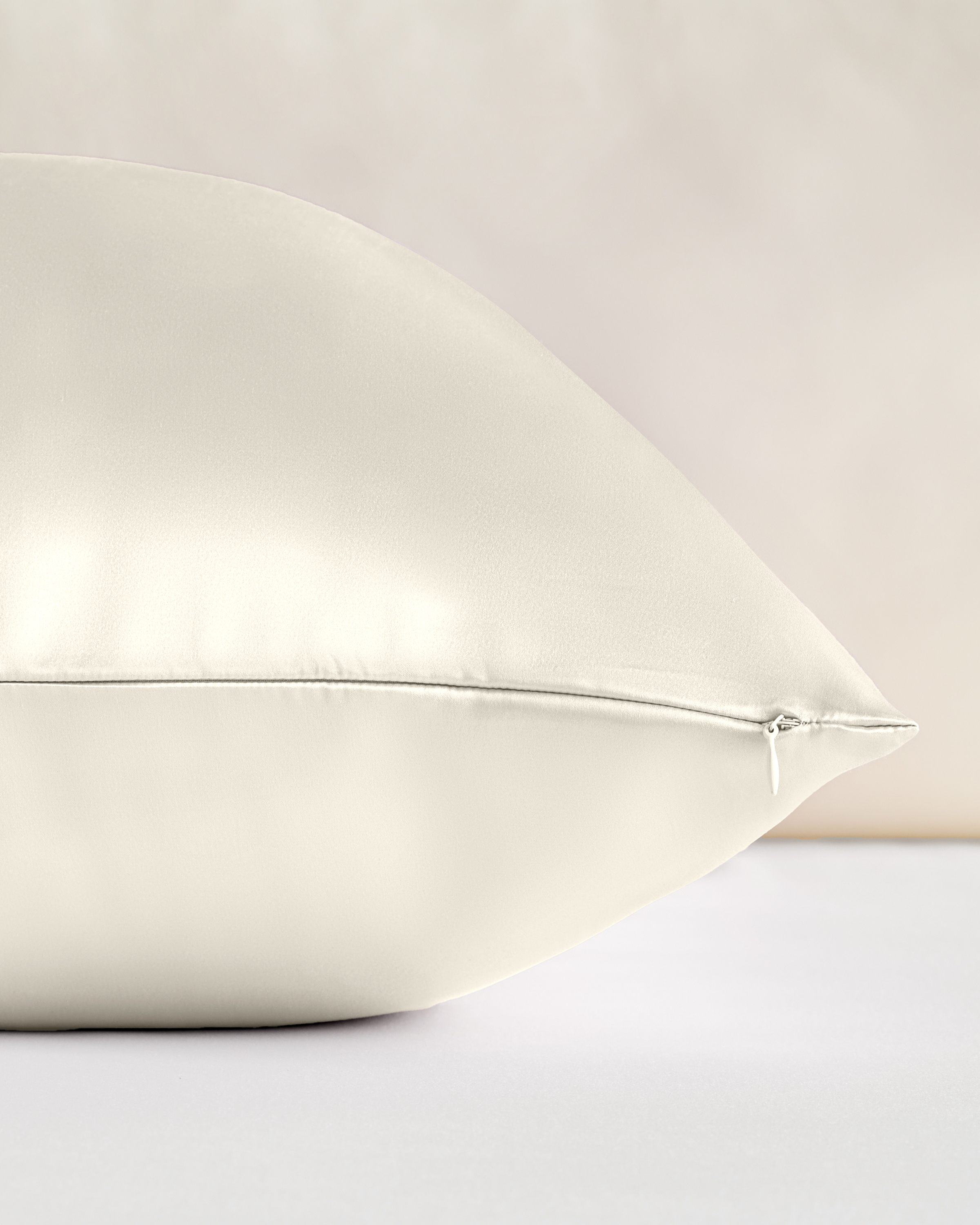 Quince Silk Pillowcase - Thumbnail 2
