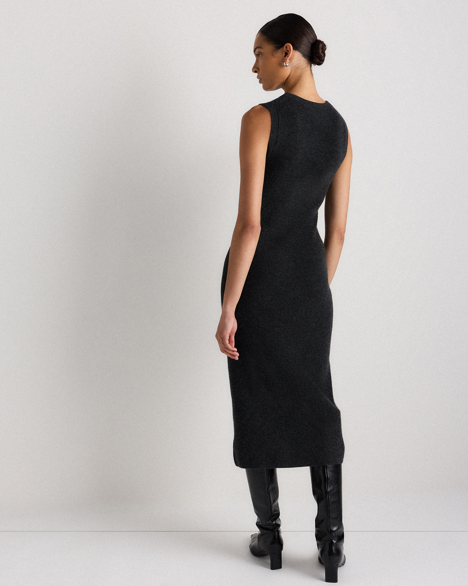 grey sleeveless sweater dress V-Neck Sleeveless Sweater Dress OO312 main image 1