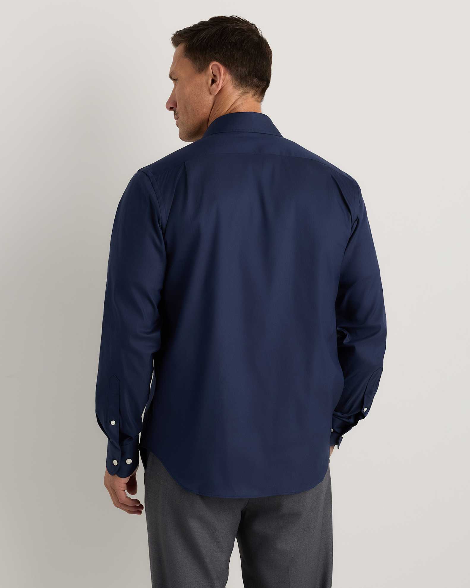 Men's Comfortflex Performance Dress Shirt - Classic Fit in Deep Navy Men's Comfortflex Performance Dress Shirt - Classic Fit in Deep Navy